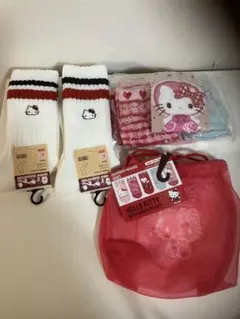 ユニクロサンリオハローキティーヒートテックソックス３点&ハローキティー靴下5足