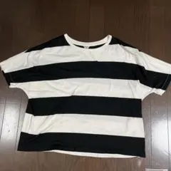 フィルメランジェ オーバーサイズ 半袖 Tシャツ 黒と白のストライプ Mのサムネイル