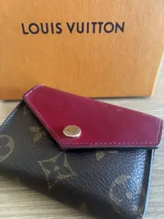 LOUIS VUITTON モノグラム 三つ折り財布のサムネイル