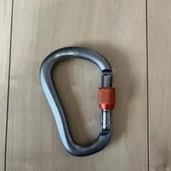 Item thumbnail for item aa7cfc3a-d3cb-40b1-a459-7c5de8ea6e29