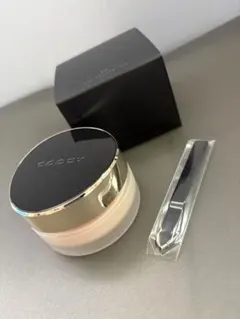 【新品，未使用】SUQQU ザファンデーション 210 <No.1212>