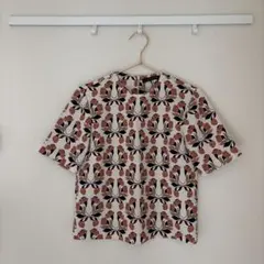 【最終値下げ10月まで】ZARA カットソー 花柄 xs