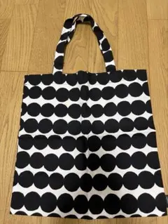 marimekko トートバッグ ブラック×ホワイト