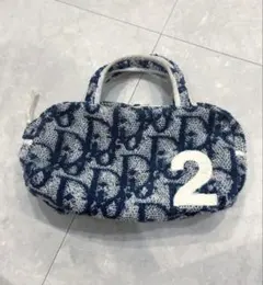 Item thumbnail for item 9ce792d1-7c01-4c97-ab7d-d4a34c5db57a