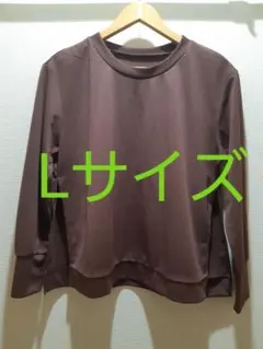 サイドスリット　カットソー　Lサイズのサムネイル