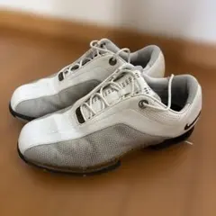 NIKE ゴルフシューズ ホワイト グレー メンズのサムネイル