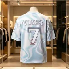 ILLIT アイリット Tシャツ Lサイズ ウォンヒ WONHEE