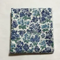 リバティプリント　タナローン　はぎれ