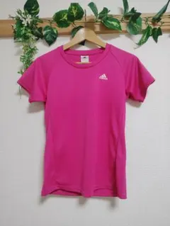 adidas ピンク Tシャツ M　トレーニングウェア　スポーツ　エクササイズ
