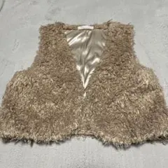 feroux フェルゥ　ファー　ベスト　ベージュ