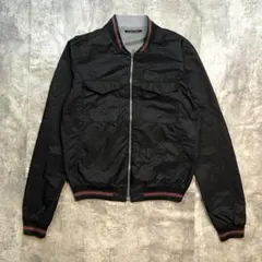 GUCCI リバーシブル ナイロンジャケット ブラック×グレー 46 L相当のサムネイル