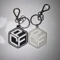 P.C.F APPAREL DEPARTMENT キーホルダーセット