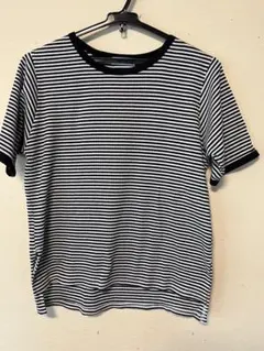 半袖Tシャツ 黒と白のボーダー