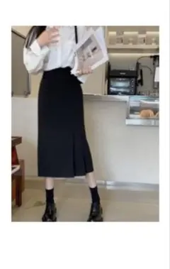 黒のタイトスカート 後スリットミディ丈
