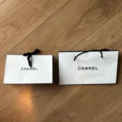 neko CHANEL ギフトボックス（小サイズ）とショップ袋（小サイズ） neko様専用 CHANEL ギフトボックス（小サイズ）とショップ袋（小