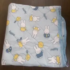 ミッフィー miffy シングルサイズ 敷きパッドのサムネイル