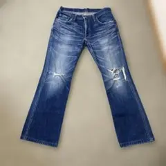 リーバイス　ダメージデニム