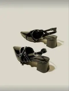 ブラックスリングバックヒール
