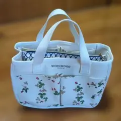 WEDGWOOD キャンバスバッグ 中型 ワイルドストロベリー