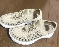 【未使用級】KEEN UNEEK ASTORIA サンダル 厚底 23.5cm