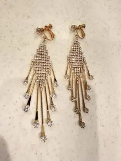 Item thumbnail for item 2feef93a-821c-48fe-82db-11bc704d1f14