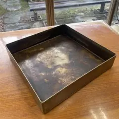 Item thumbnail for item f09ed482-5ad5-4300-9ccf-80d561c76069