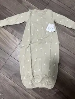 ベージュ クマ柄ロンパース 6-12ヶ月　タグ付き新品未使用