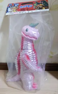 マルサン ウルトラセブン 450 ピンク GID ハヤカワサトミ サイン入り マルサン ウルトラセブン 450 ピンク GID ハヤカワサトミ サイン入り