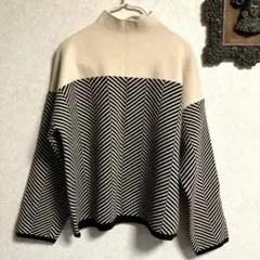 ヘリンボーン柄　ジャガードニット セーター