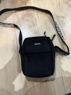 シュプリーム ショルダーバッグ