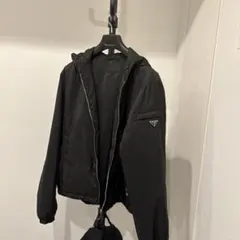 美品PRADA ナイロン中綿ジャケット