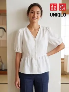 UNIQLO ホワイト Vネック 半袖ブラウス mのサムネイル