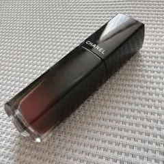 CHANEL ルージュ アリュール ラック 83 ベージュスクレ