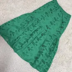 《美品》 suna una 刺繍スカート グリーン M カジュアル オシャレのサムネイル