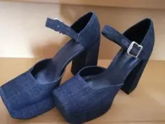 Item thumbnail for item 8b636f59-f30f-4065-8757-7d54ea3a32ff