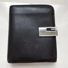 GUCCI レザー 二つ折り財布　茶系