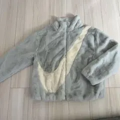 Nike ボアジャケット ライトグレー