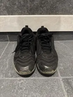 早い者勝ち最安値美品レア綺麗Nike Air Max 720 ブラックスニーカー