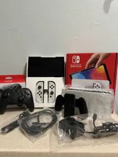 Nintendo Switch有機ELモデル 付属品完備 プロコン セット