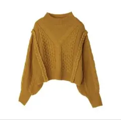 earth music&ecology 立体ケーブルニットセーター マスタード