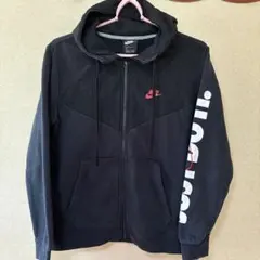 ナイキ　Nike ジップアップパーカー L 黒