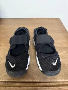 NIKE リトルリフト　18センチ