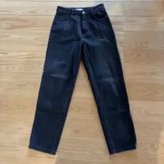 ZARA ブラック ストレートデニムパンツ