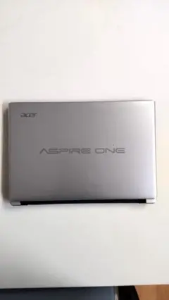 Acer Aspire One 10.1インチ ノートPC