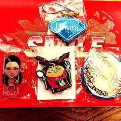 E-girls E.GSMILE Happiness