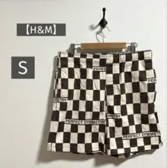 【H&M】エイチアンドエム メンズ ハーフパンツ S リラックスフィットのサムネイル