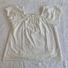 mezzo piano アイボリー レースシャツ　アイス柄　150