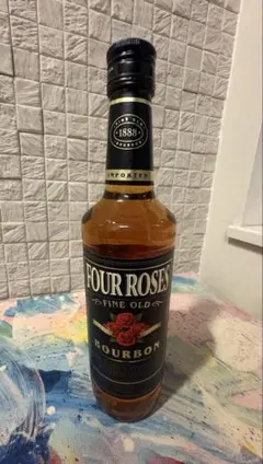 FOUR ROSES フォアローゼス ブラックラベル 旧ラベル 700mI - メルカリ
