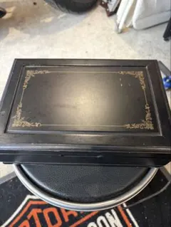 アンティーク風収納ボックス／オルゴール付き