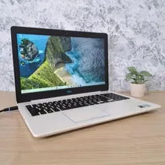 Z2【ジャンク/GTX1050/SSD】ゲーミングノートパソコンのサムネイル